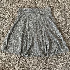 Grey mid skirt